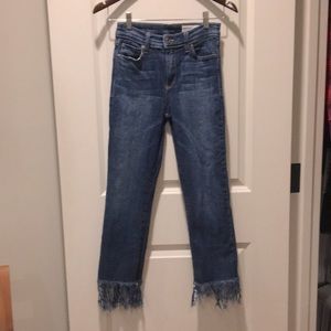 Pistola Long Frayed Hem stonewash denim straight Jeans women’s Size 25 stretchy